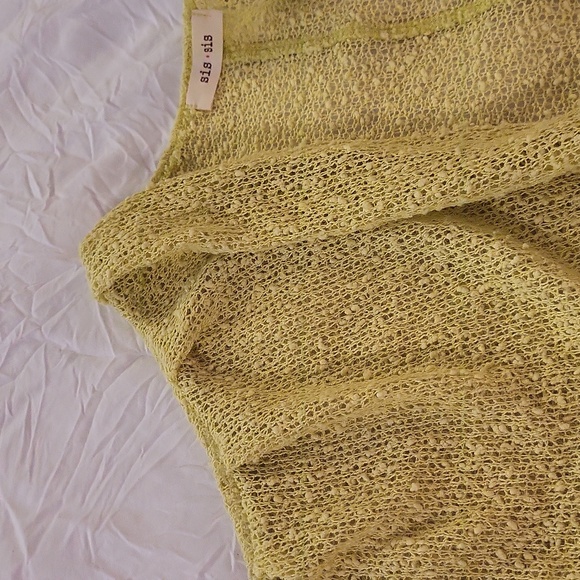 Sis Sis, Mesh Sweater Top. Women's size S/M - Picture 6 of 7